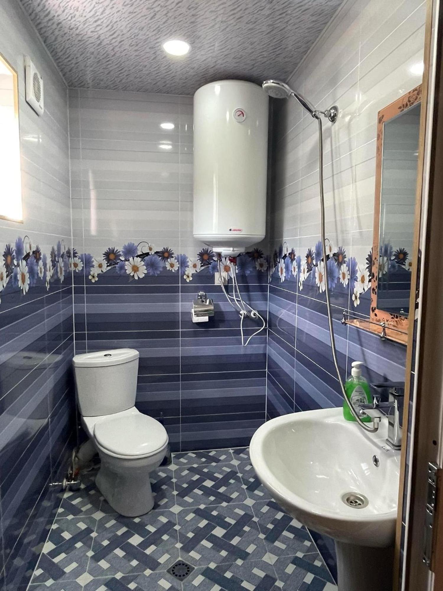 Guest House Nene Местія Екстер'єр фото